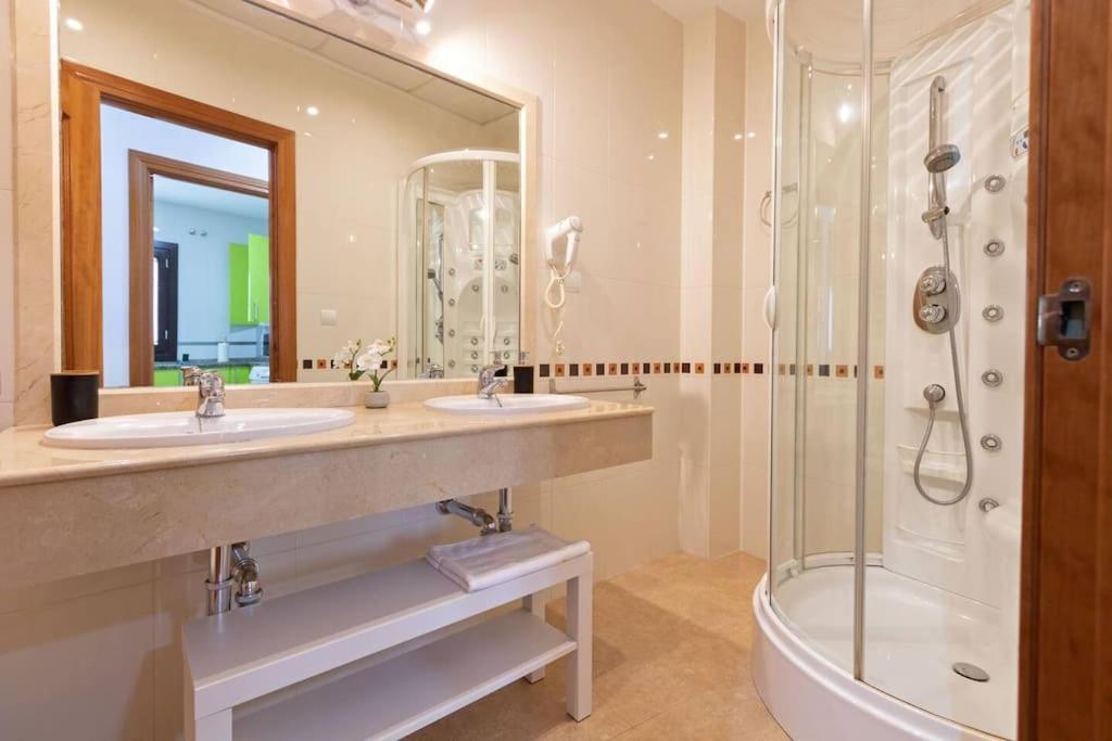 Jdcbi - Peaceful Lovely Apartment In City Center Sevilla Exteriör bild